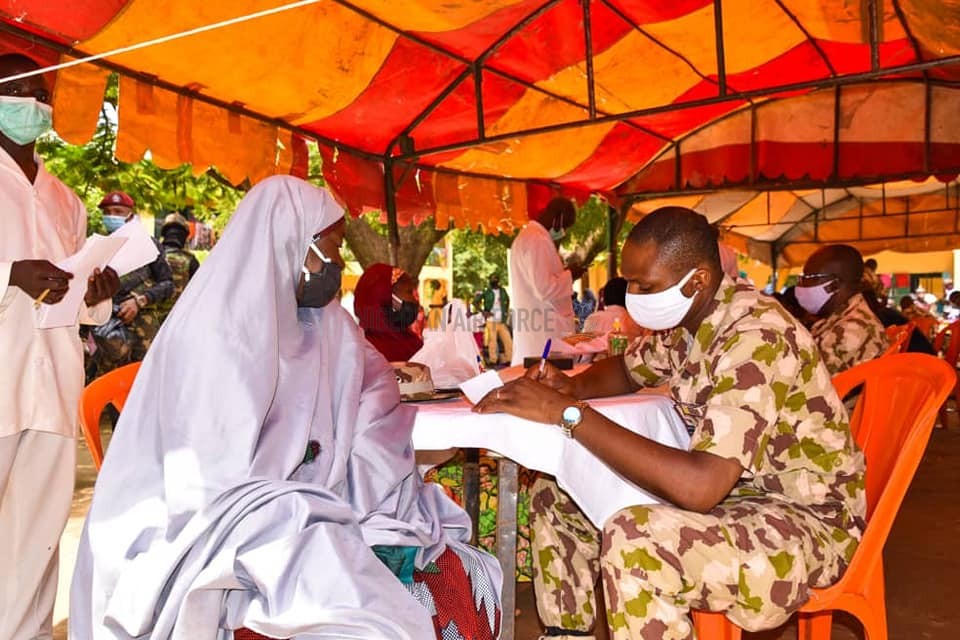 TACKLING ARMED BANDITRY: NAF TAKES FREE HEALTHCARE SERVICES TO DISPLACED PERSONS IN FASKARI, KATSINA STATE