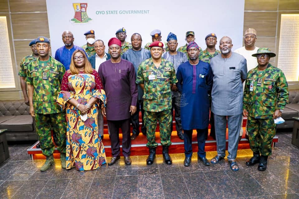 CAS VISITS FORMATIONS IN IBADAN AS GOVERNOR MAKINDE LAUDS NAF’s CONTRIBUTIONS TO SECURITY IN OYO STATE, PLEDGES SUPPORT TOWARDS EXPANSION OF FACILITIES