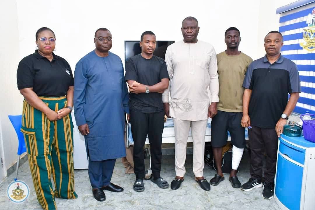 CDS AND CDI HONOUR BRAVE NAF PILOTS AFTER SAFE EJECTION INCIDENT